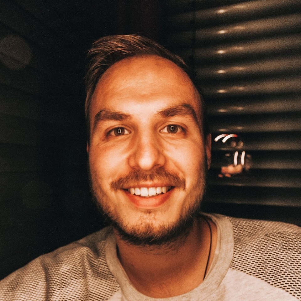 urhmeza profile picture